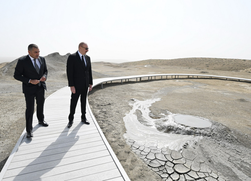 Prezident Palçıq Vulkanları Turizm Kompleksinin açılışında İŞTİRAK ETDİ