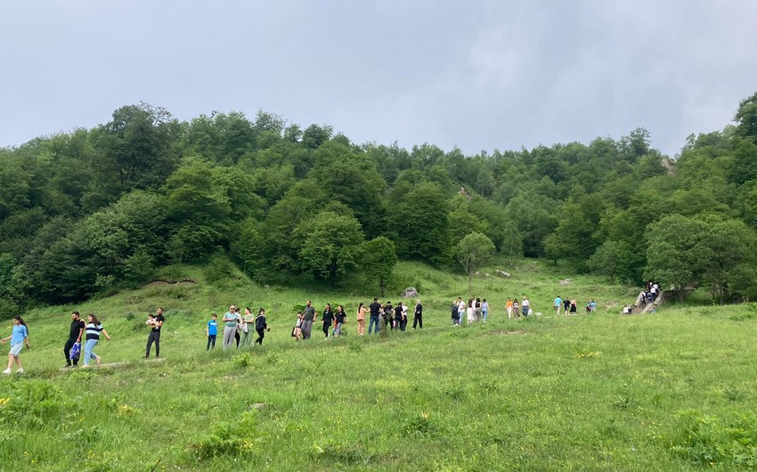 Milli parkları 12 min 348 turist ziyarət etdi - FOTOLAR