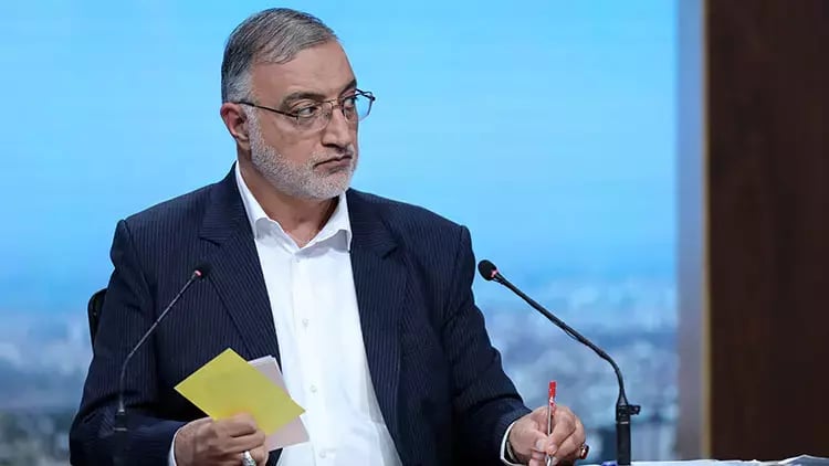 Zəkani də namizədlikdən çəkildi - Sabah İranda prezident seçkiləridir