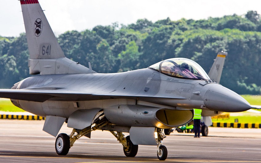 Rumıniya Norveçdən daha üç F-16 qırıcısı ALDI