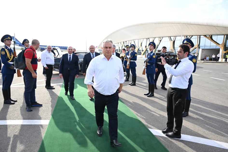Macarıstanın baş nazirinin Azərbaycana səfəri başa çatdı