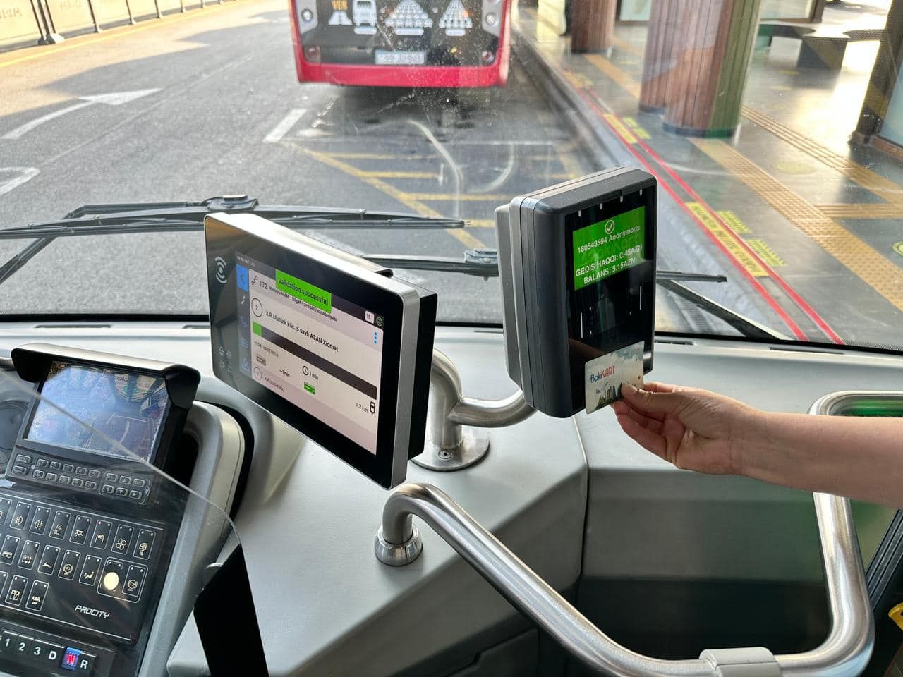 Avtobuslarda kart sisteminə keçid niyə bitməyib? - VİDEO