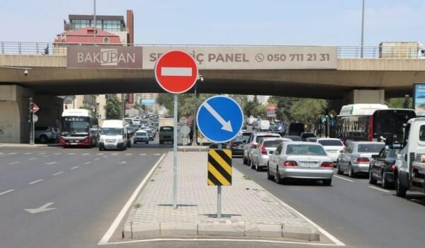 Bu küçədə yeni yol infrastrukturu quruldu