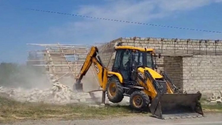 Qubada qanunsuz tikili söküldü - VİDEO
