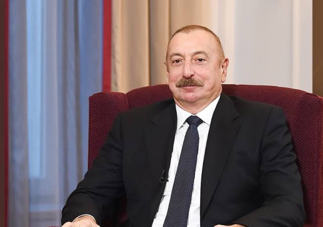 Prezident perulu həmkarını təbrik edib