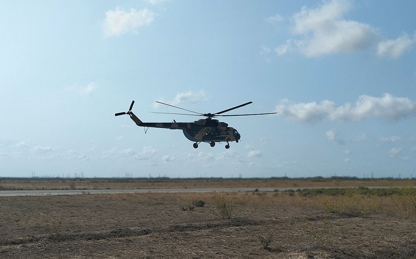 HHQ-nin helikopter bölmələri ilə təlim-məşq uçuşları KEÇİRİLDİ