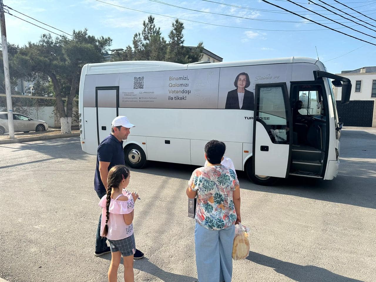 Deputatlığa namizəd Gülşən Paşayeva təşviqat kampaniyasını davam etdirir - FOTOLAR