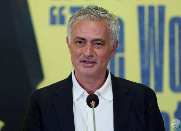 Messi “Fənərbaxça”ya razılıq verən ulduz futbolçunu fikrindən DAŞINDIRDI