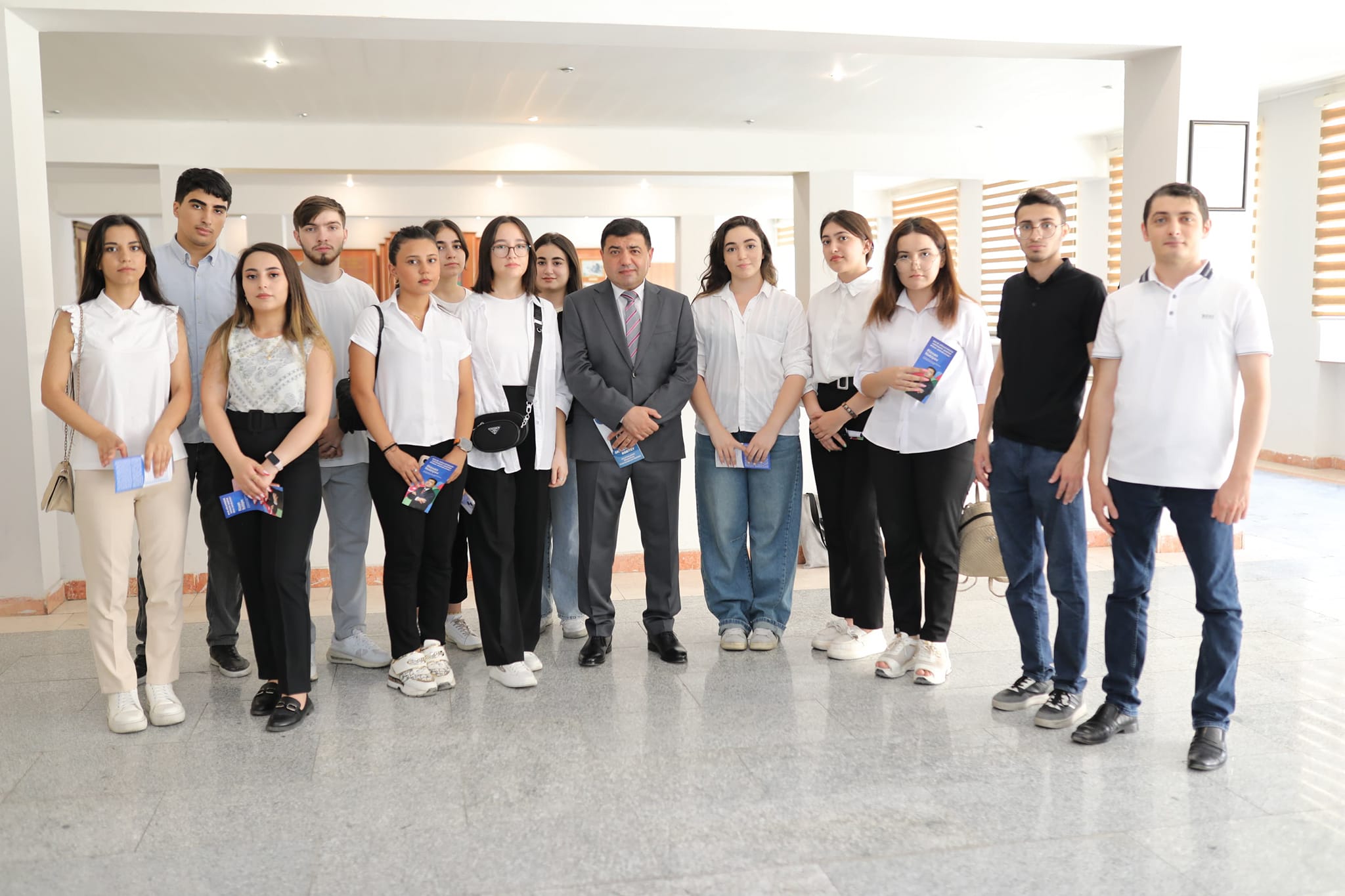 Rizvan Nəbiyev gənclərlə görüş keçirdi - FOTOLAR