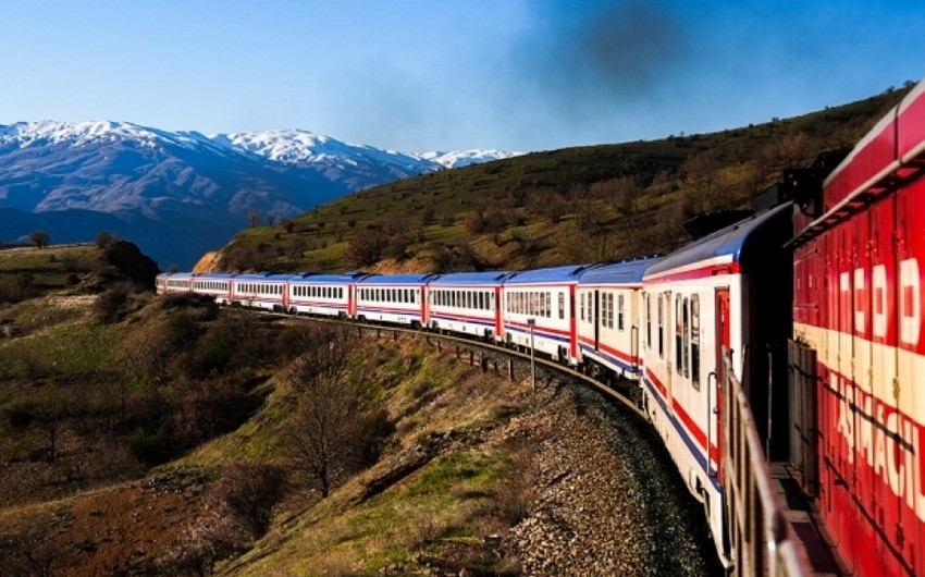 Türkiyə İran-Azərbaycan-Gürcüstan arasındabeynəlxalq turistqatarının təşkilini planlaşdırır