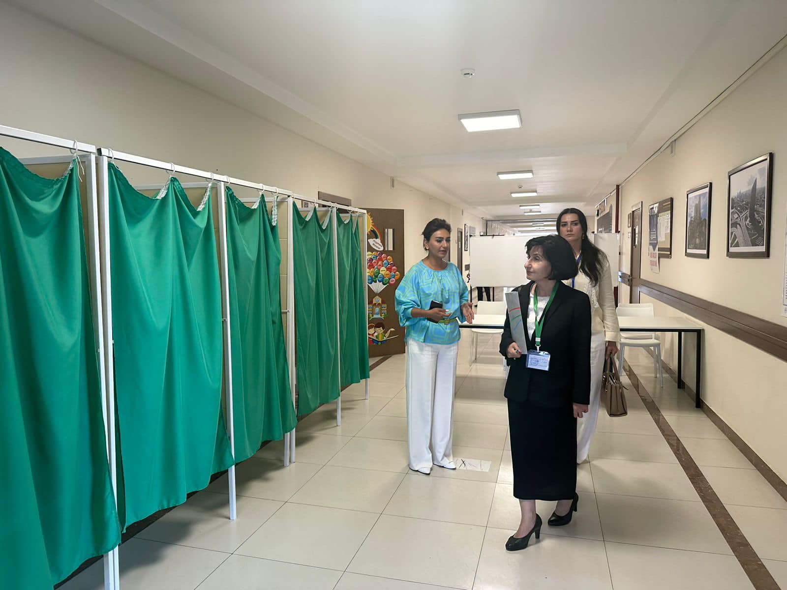
Deputatlığa namizəd 37 seçki məntəqəsində görüşlərini yekunlaşdırıb -FOTO