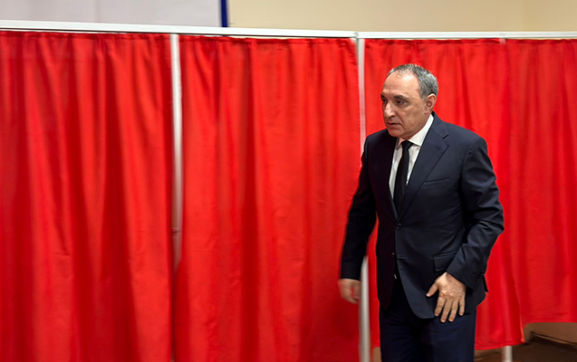 Baş prokuror Kamran Əliyev səs verdi