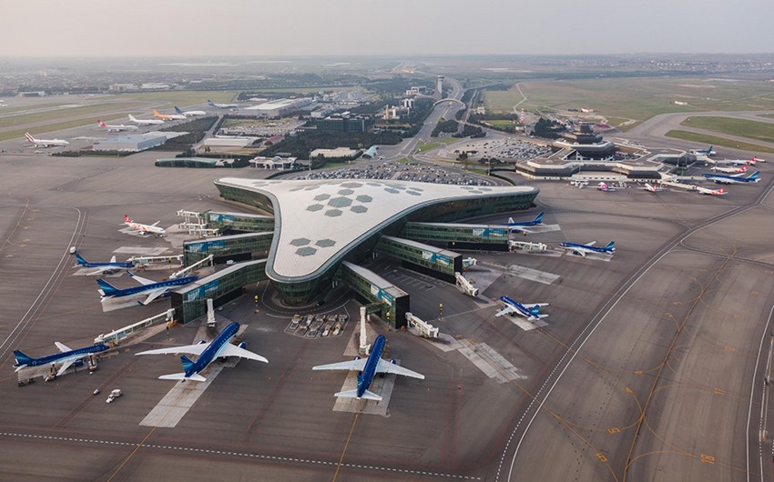 Bakı aeroportu Formula 1-lə bağlı sərnişinlərə MÜRACİƏT ETDİ