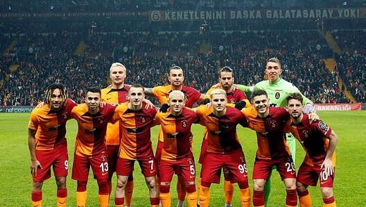 "Qalatasaray"ın futbolçusu məşhur aktrisa ilə EVLƏNİR - FOTO