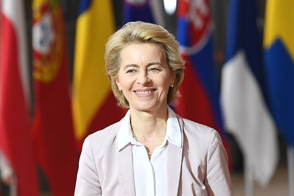 Von der Leyen Kiyevə GEDƏCƏK