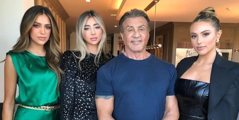 
Stallone qızları üçün 25 milyon dollarlıq dəbdəbəli malikanə alır - FOTOLAR