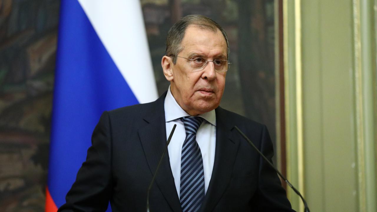 "Silahlarımız tam döyüş hazırlığındadır" - Lavrov