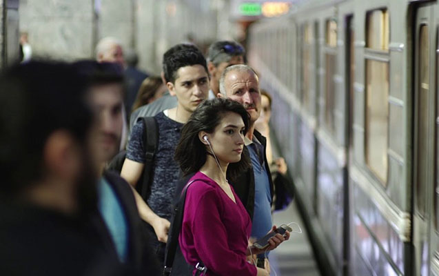 
Bakı metrosunda PROBLEM YARANDI

