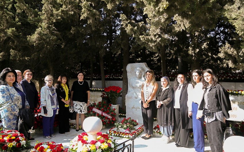 Professor Aida İmanquliyevanın xatirəsi anıldı - FOTO