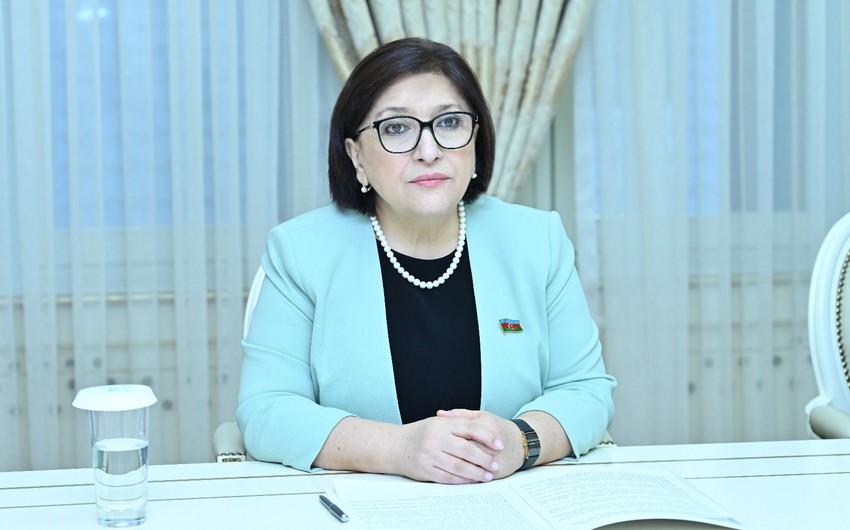 Sahibə Qafarova İran parlamentinin sədri ilə GÖRÜŞDÜ