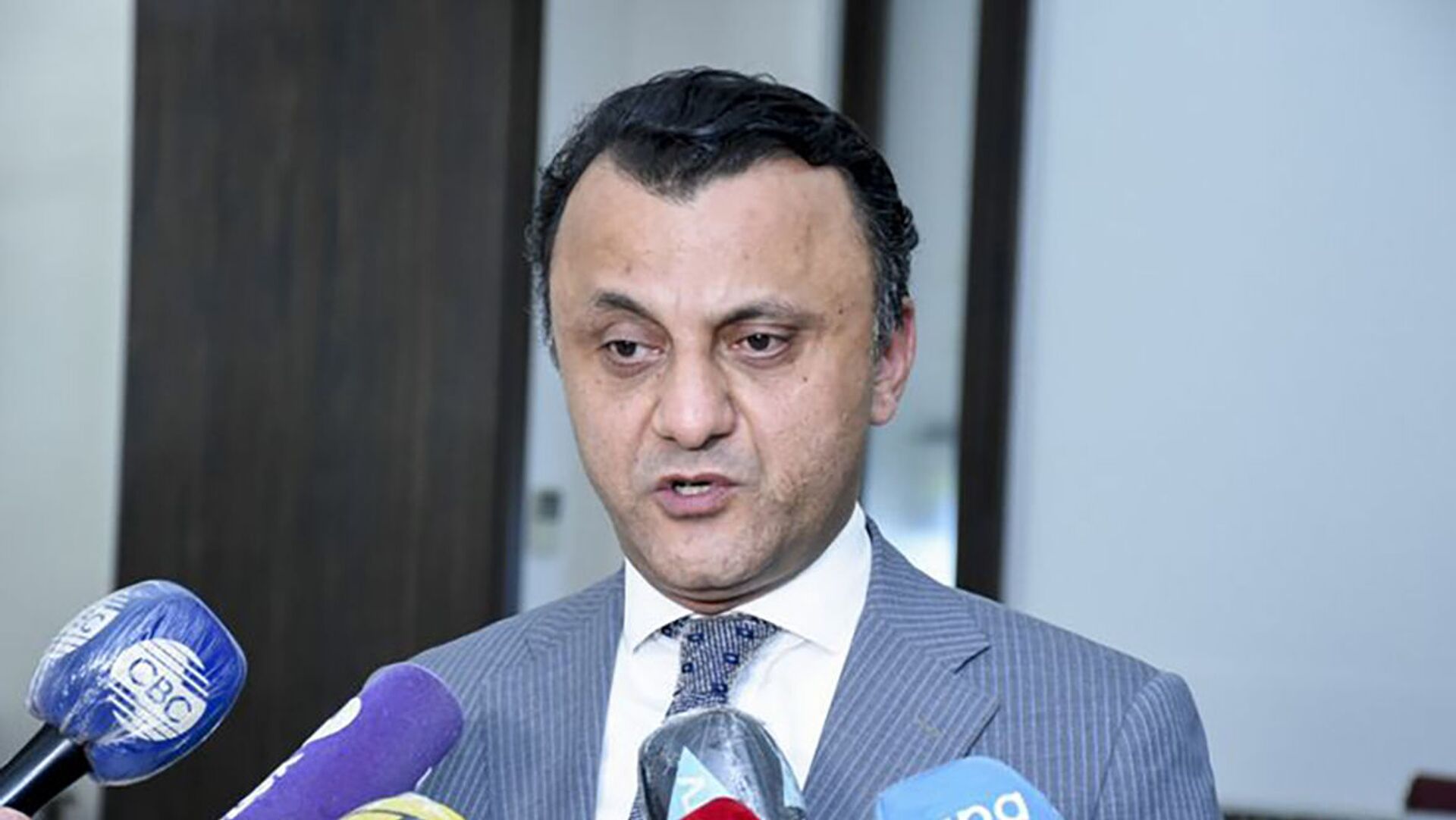 "Hazırda TƏBİB-in tabeliyində iki tibbi helikopter var" - Vüqar Qurbanov