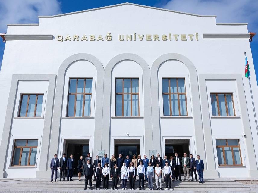 ABB Qarabağ Universiteti ilə əməkdaşlığa BAŞLADI: 30 xanım tələbəyə təqaüd veriləcək - FOTO