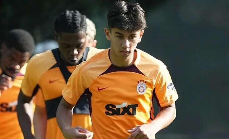 "Qalatasaray"ın gənc ulduzu ingilisləri heyran etdi