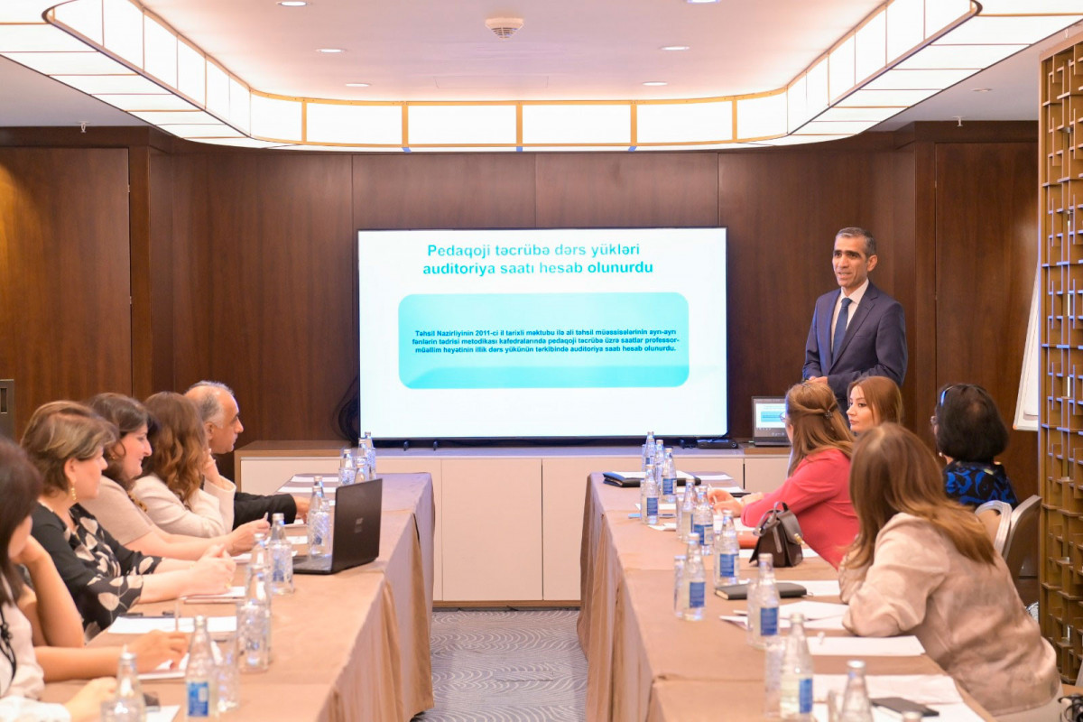 Ali və orta ixtisas təhsilində tədrisin təşkili, cari vəziyyət və yeni çağırışlar müzakirə edildi - FOTO