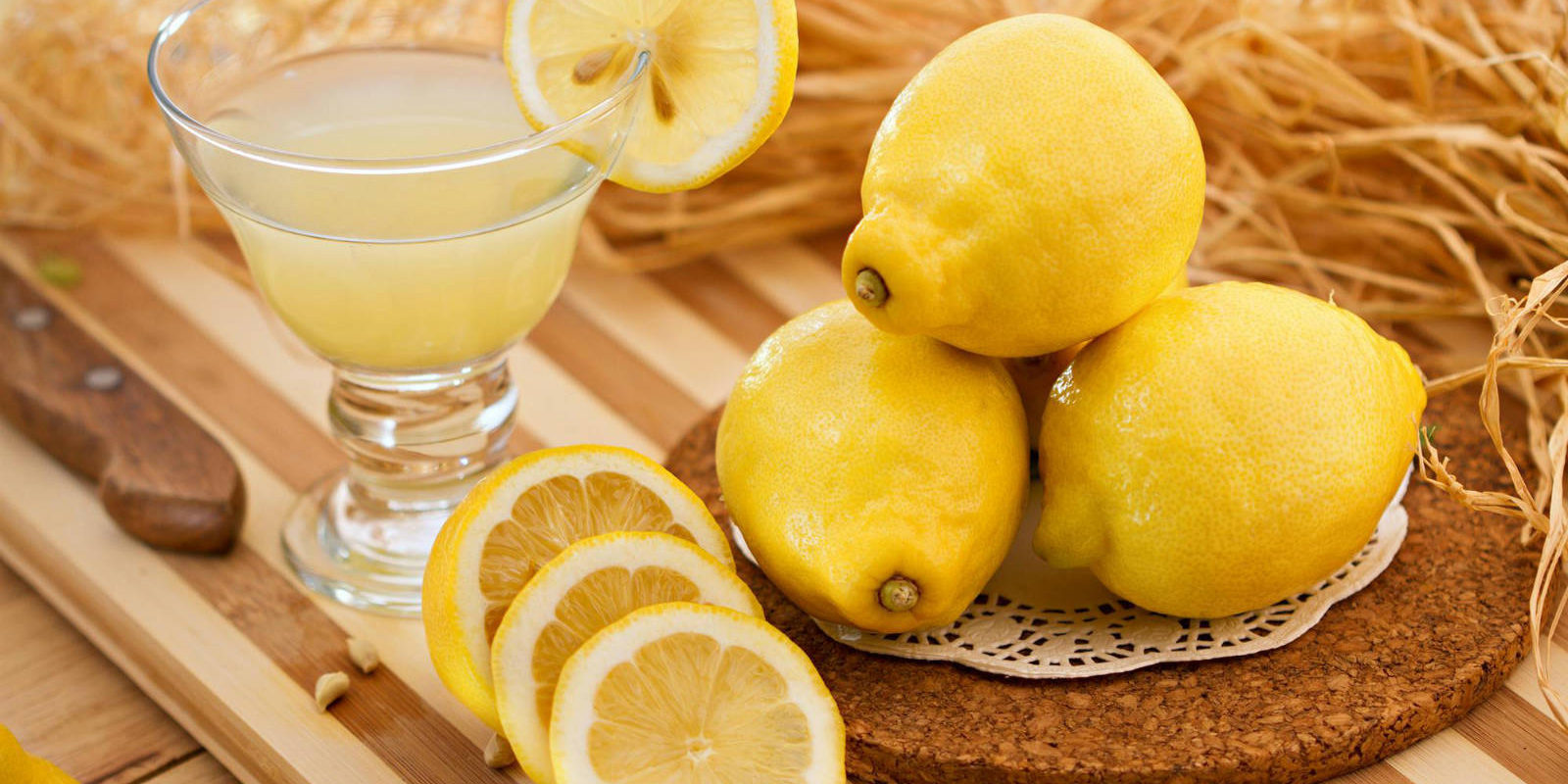 Həkimlər limonlu su içənlərə xəbərdarlıq etdi