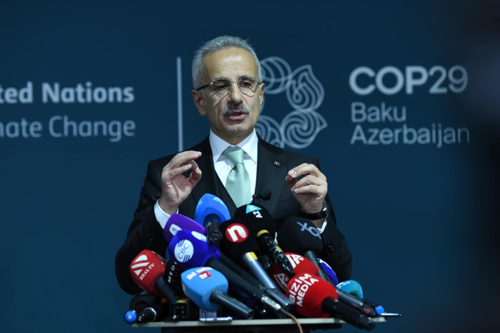 "COP29-la bağlı Azərbaycanda olmaqdan məmnunam" - Uraloğlu