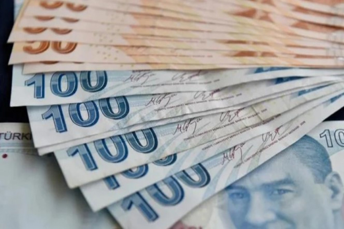 
Türkiyədə minimum əmək haqqı 1065 manat oldu