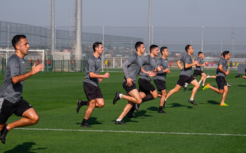 Azərbaycan hakimləri Türkiyədə fitnes testi veriblər - FOTO