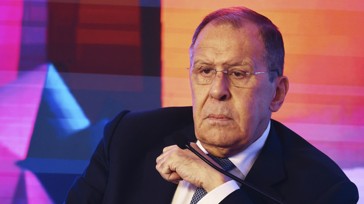 Lavrov: "Putinlə Trampın danışığı çoxunu mat qoydu"