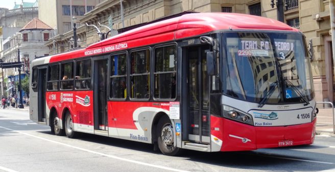 Tələbə avtobusu aşdı, matəm elan edildi