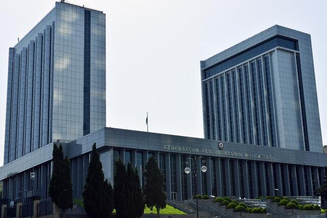 Hökumətin hesabatı Milli Məclisə daxil oldu
