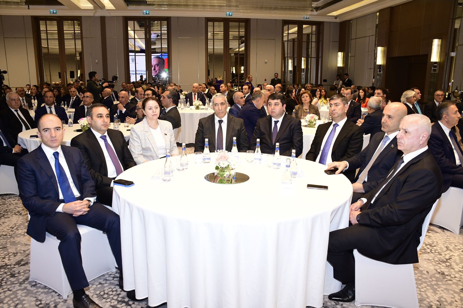 “Milli Konstitusiyadan tam Suverenlik zirvəsinə: Heydər Əliyev ideyaları ilə yeni qələbələrə doğru” - FOTO