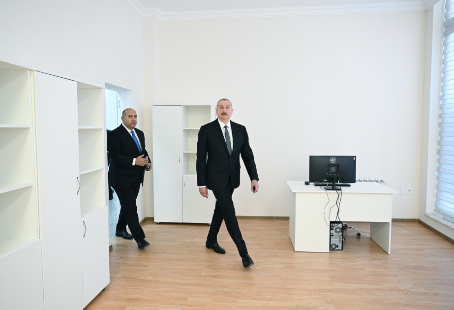 Dövlət başçısı Kəngərli kəndində inzibati binada yaradılan şəraitlə tanış olub