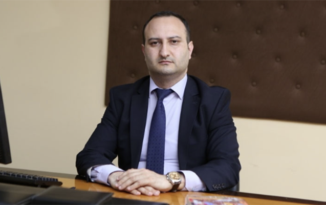 Prezident onu yenidən rektor təyin etdi - FOTO