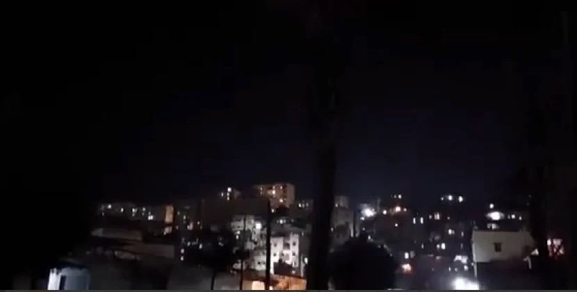 Hər yerdən atəş səsləri eşidilir, tanklar küçələrdədir: Liviyada vətəndaş müharibəsi başlayıb