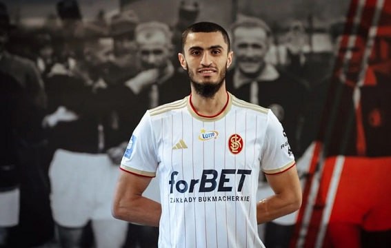 Millimizin üzvü Azərbaycanda klub AXTARIR