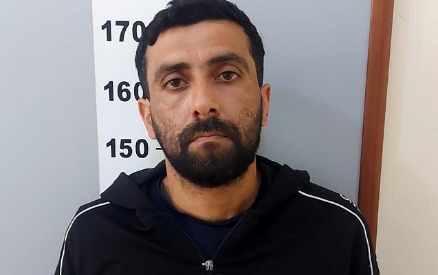 Evlərdən 14 min manatlıq əşyaları oğurlayaraq satdı