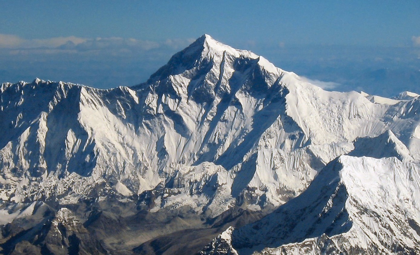 Everestdə faciə: Yorğunluq dağçının ölümünə səbəb oldu