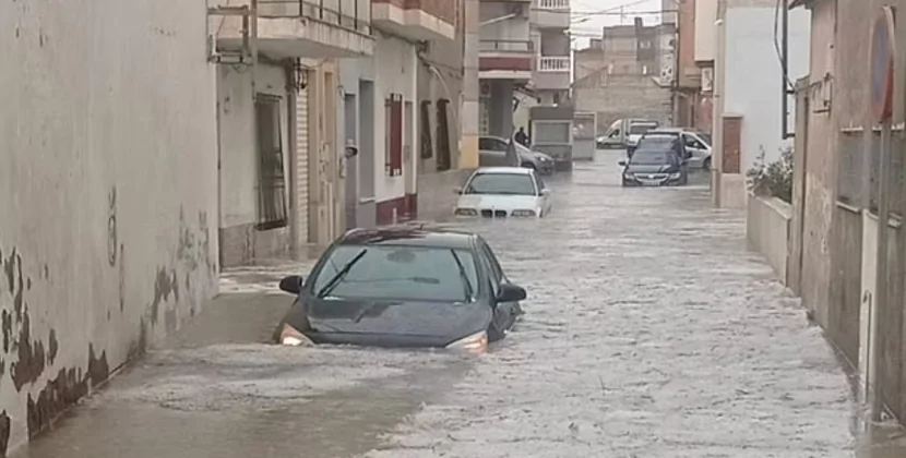 Dəhşətli dolu və daşqınlar nəticəsində İspaniya su altında qaldı - FOTO