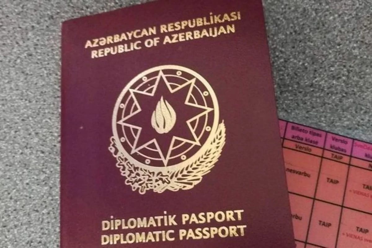 PA-dakı bəzi şəxslər diplomatik pasport alacaq