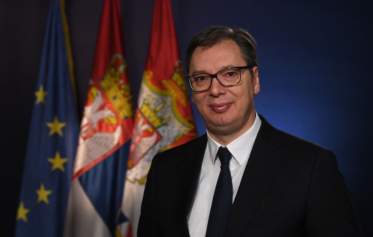 Aleksandar Vuçiç İlham Əliyevi təbrik etdi
