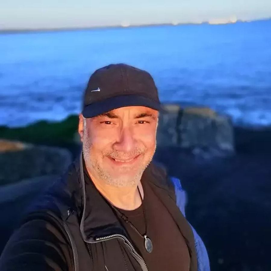 “Yeşilçam"ın aktyoru internetdə tanış olduğu gənc qız tərəfindən öldürülüb - FOTO
