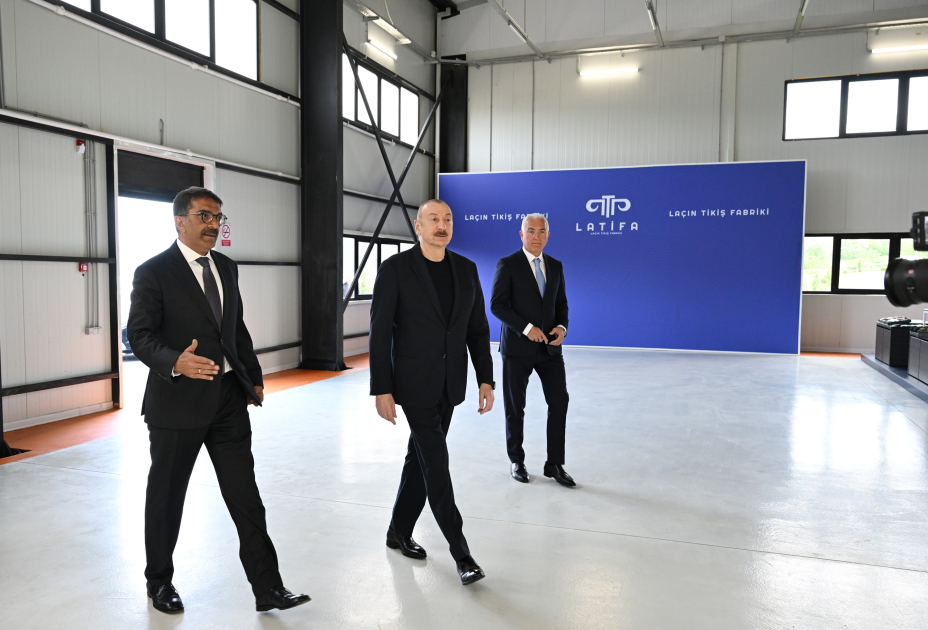 
Prezident İlham Əliyev “LATIFA” Laçın tikiş fabrikinin açılışında iştirak edib