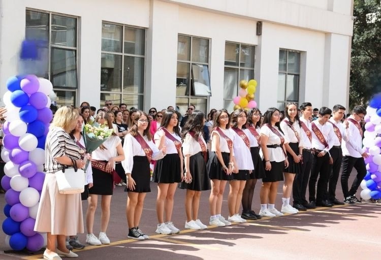XI sinfi bitirənlərin SAYI AÇIQLANDI