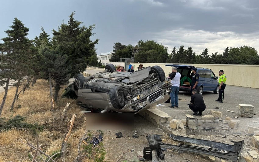 Sumqayıtda avtoqəza olub, azyaşlı ölüb - FOTO