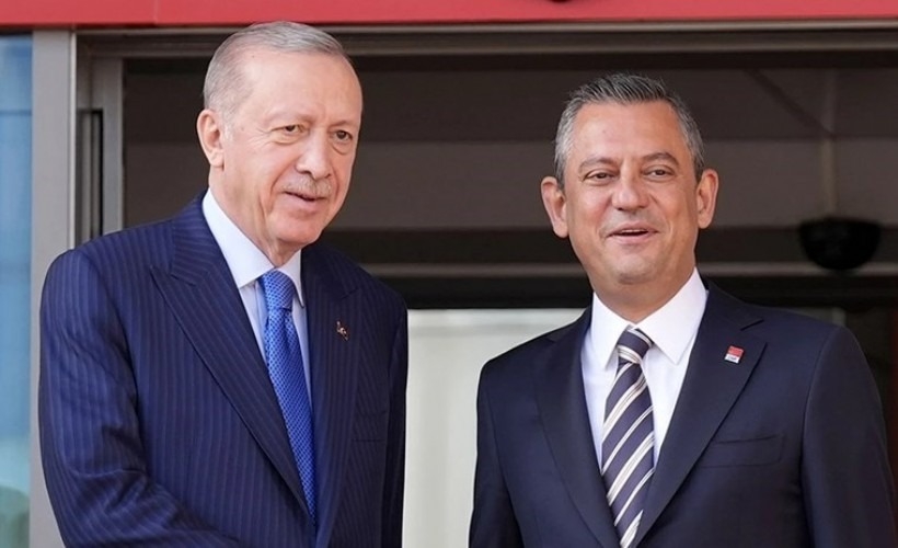 Ərdoğan CHP sədri Özgür Özələ zəng etdi